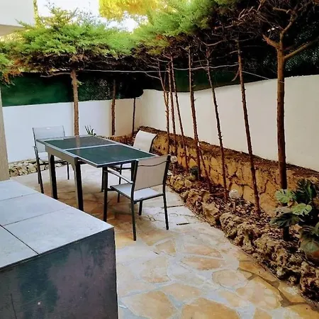 Apartament 2 Pieces Dans Avec Piscine Isola Bella